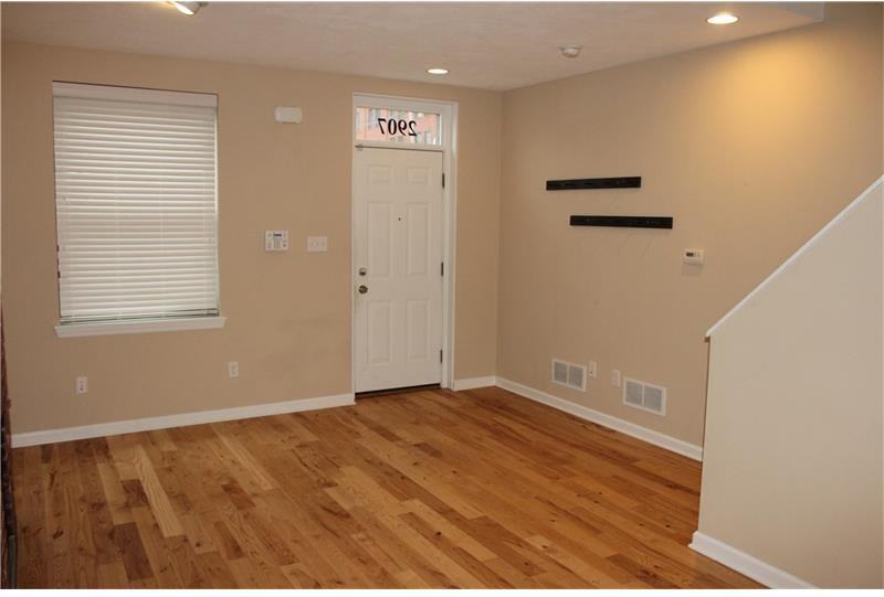 2907 Spring Way - Photo 2 of 24