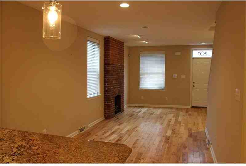 2907 Spring Way - Photo 3 of 24