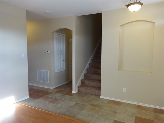 1408 Blue Gill Ln - Photo 2 of 16