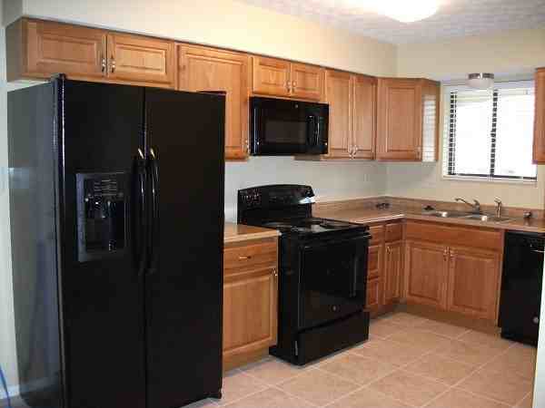 6560 Benjamin Dr - Photo 3 of 9
