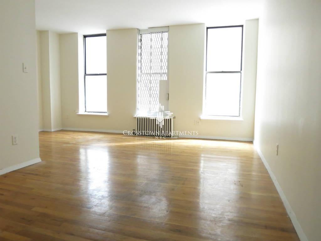 Amsterdam Ave #3ACK