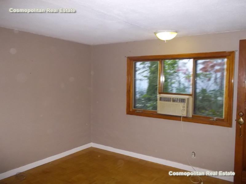 279 Summer St - Photo 3 of 14