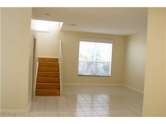 16212 SW 23rd St - Photo 2 of 9