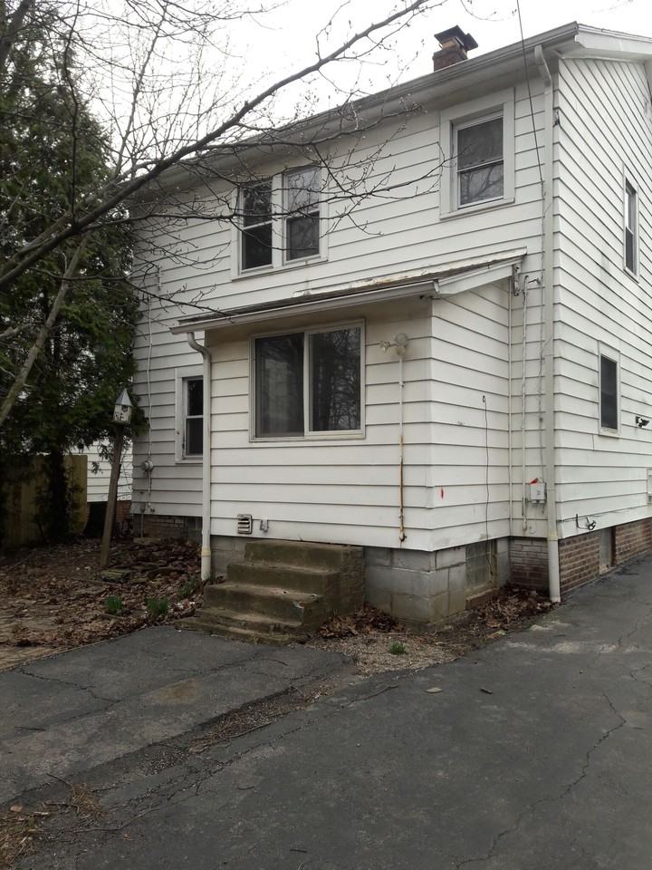 1599 Felton Rd - Photo 3 of 27