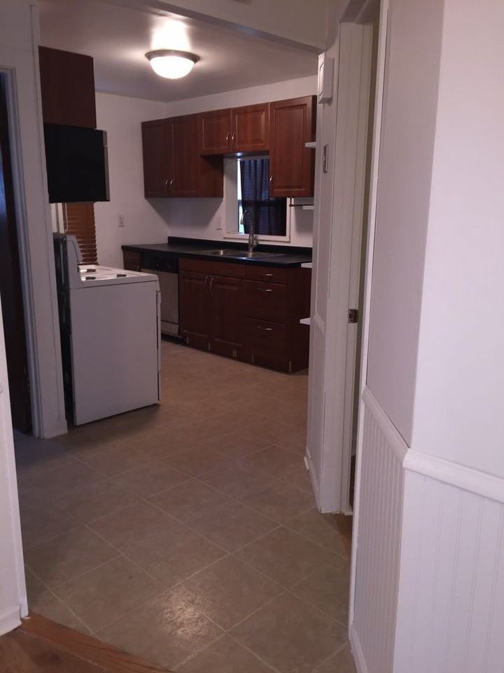 428 Foster Rd - Photo 3 of 16