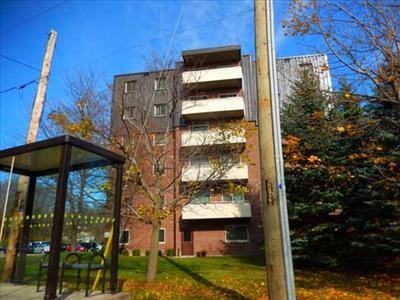 550 19th St W - Photo 2 of 5