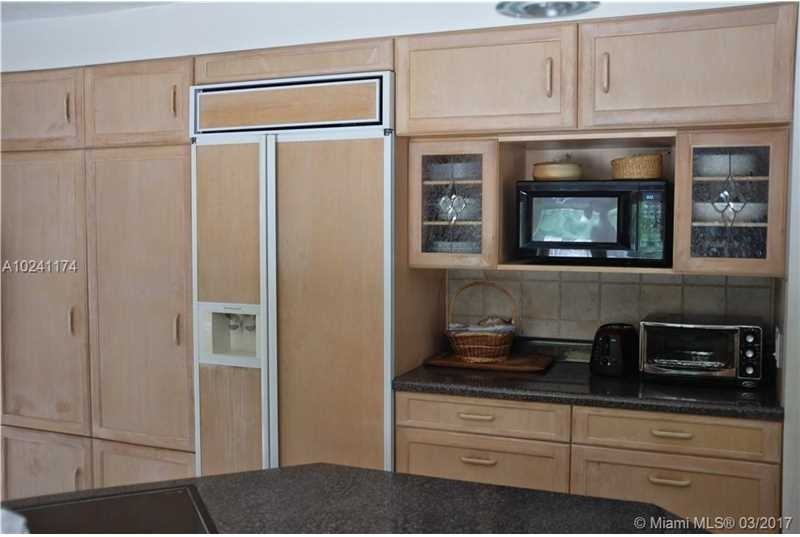 8672 SW 55th St - Photo 2 of 8