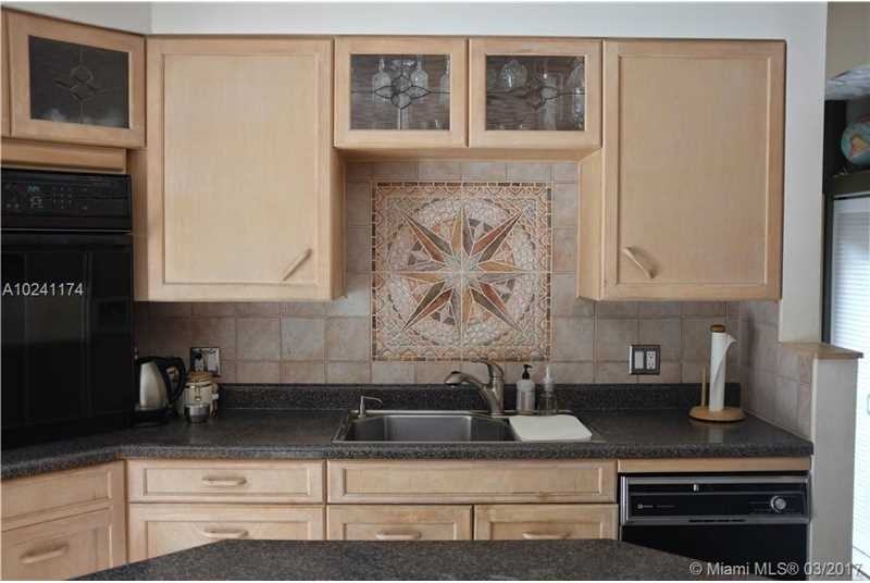 8672 SW 55th St - Photo 3 of 8