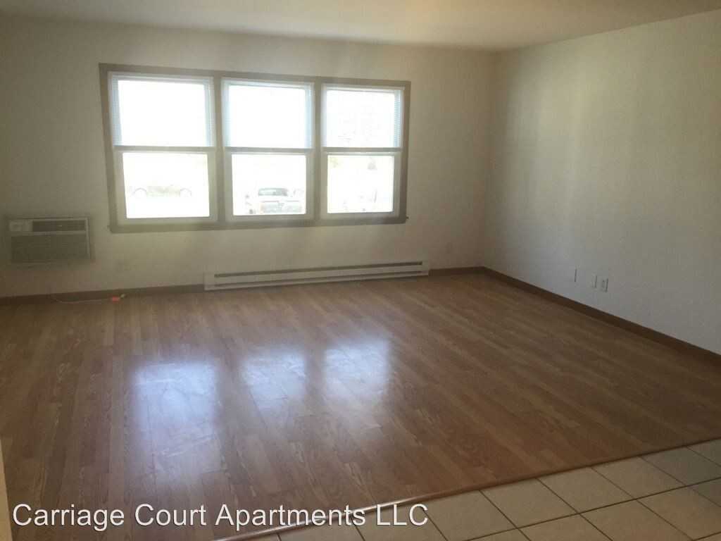 798-528 Whitman St - Photo 2 of 5