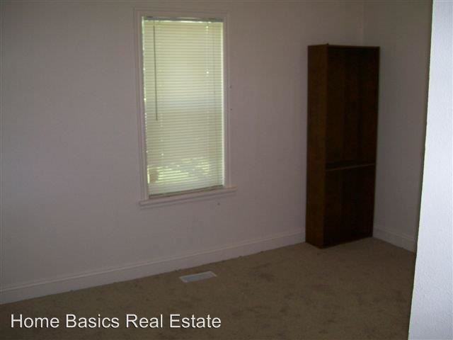 1320 N 800 W - Photo 3 of 11