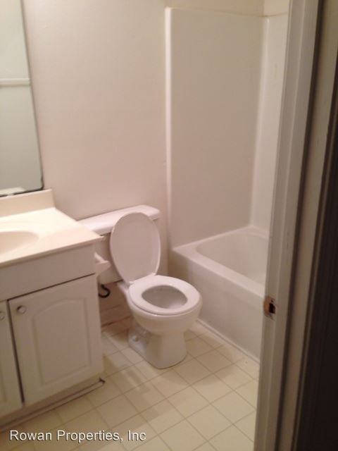 1225 Beard St - Photo 2 of 11