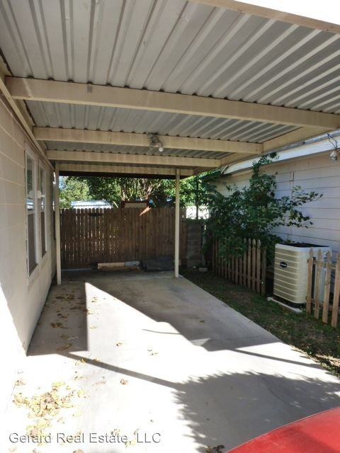 2057 Jeanette St - Photo 3 of 22