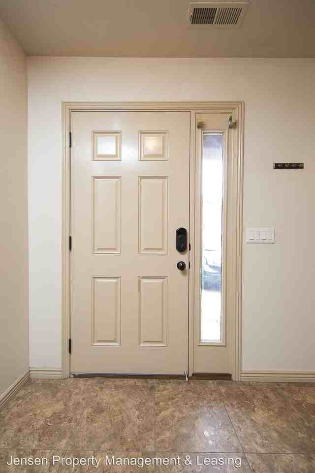 2995 S River Rd #18 - Photo 3 of 19