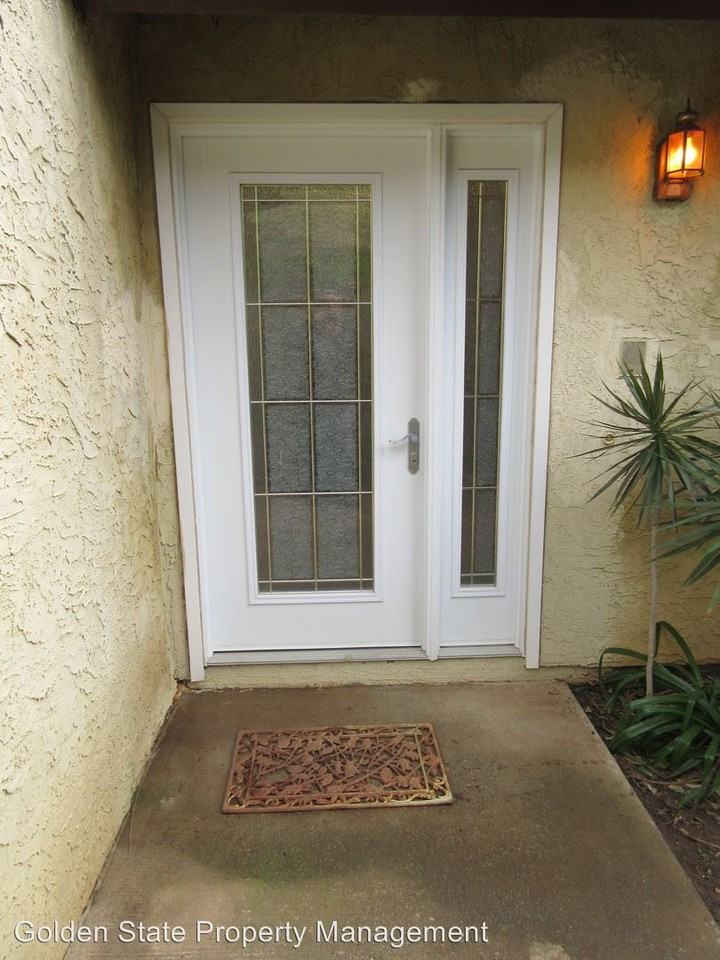 9435 Showplace Dr - Photo 2 of 23