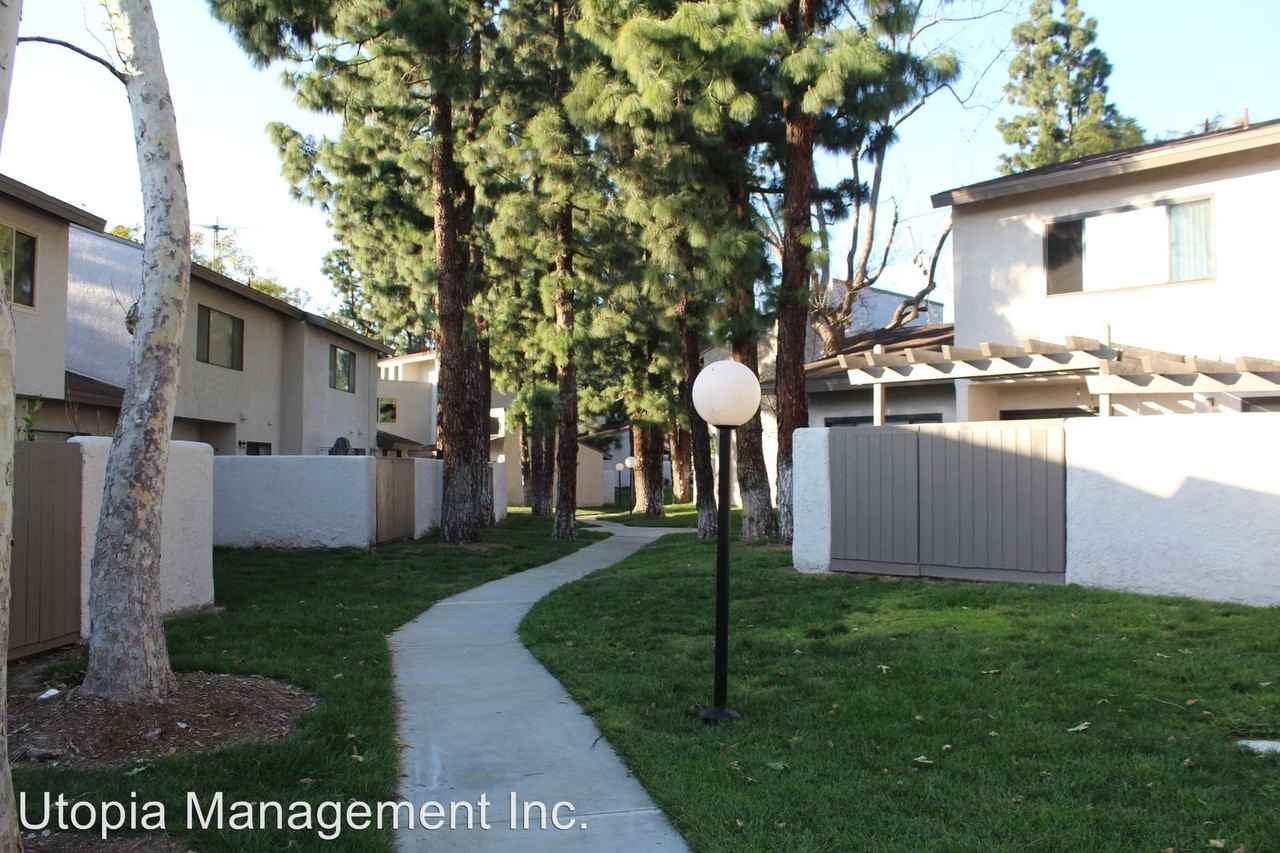 3011 E Vía Siena - Photo 2 of 15