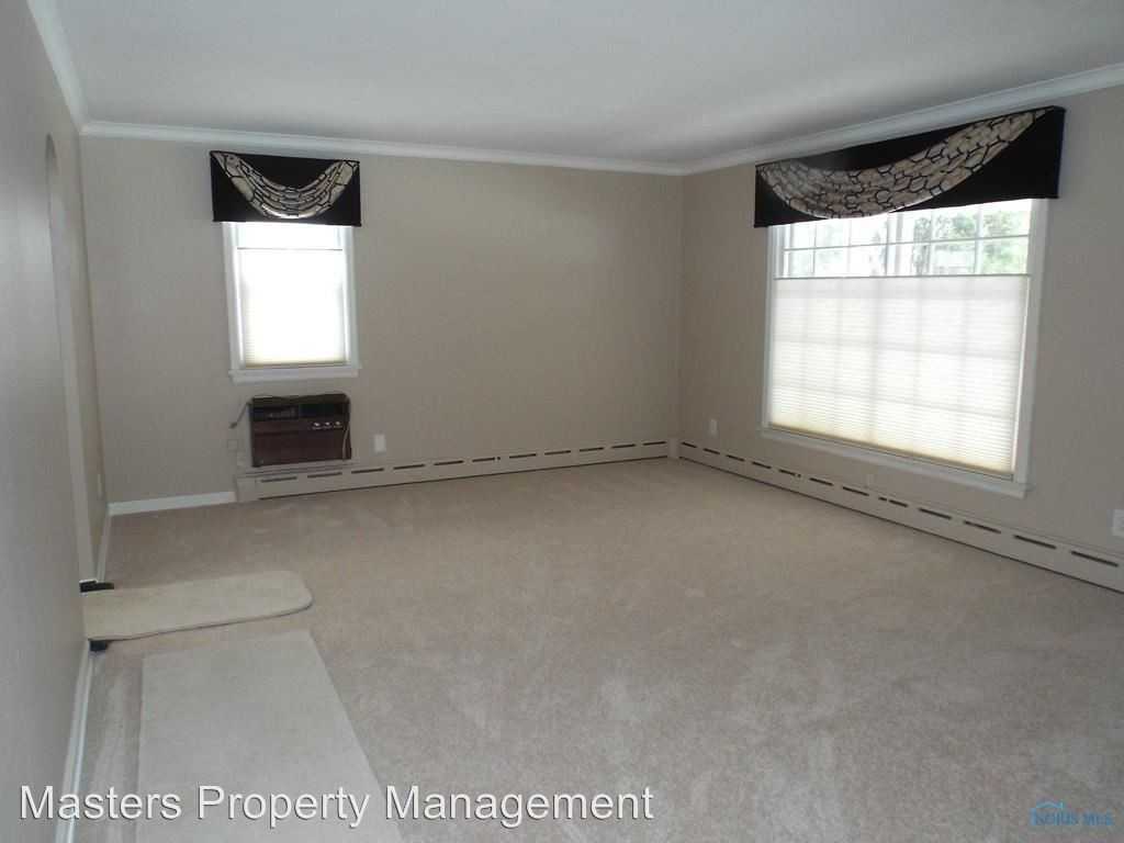28325 White Rd - Photo 3 of 8