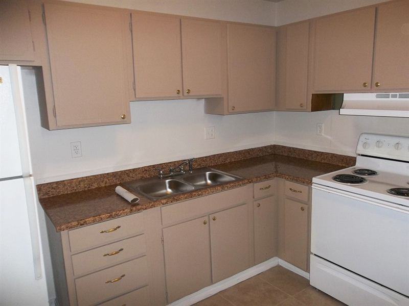 2876 S Sandstone Rd - Photo 2 of 9