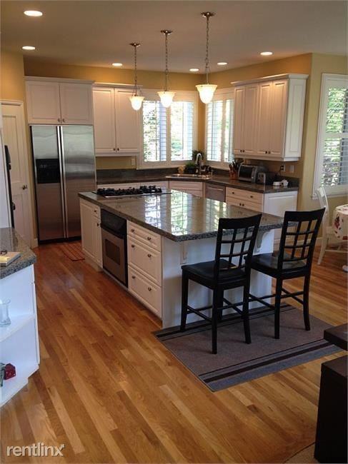 3315 Martinique Ave - Photo 3 of 12