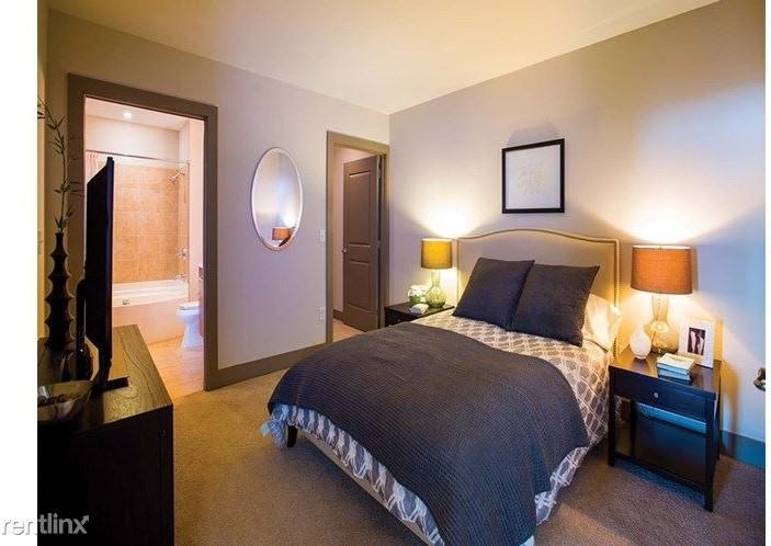 2171 Peachtree Rd - Photo 3 of 16