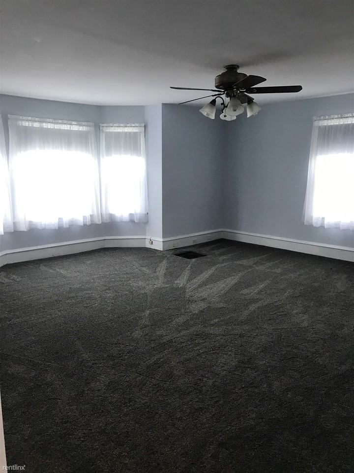 102 Pitman Ave - Photo 3 of 13