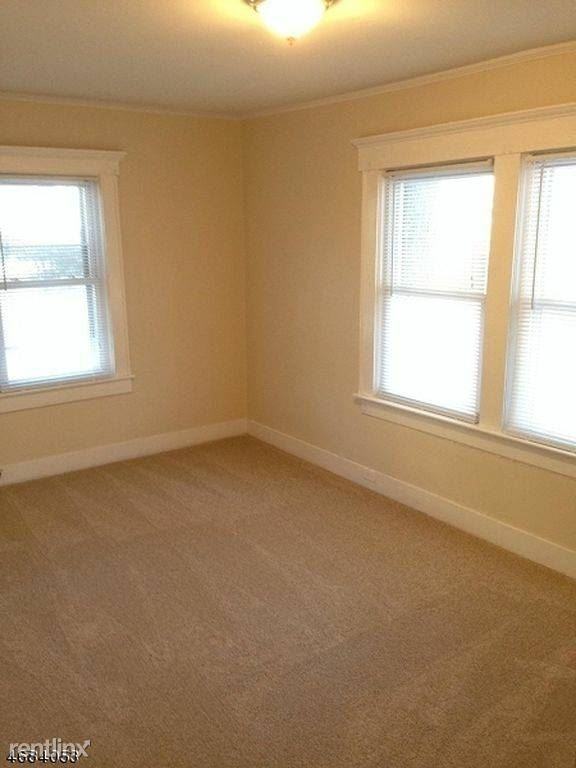 1130 Sussex Turnpike - Photo 3 of 7