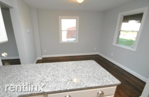 8400 Harris Ave - Photo 3 of 7