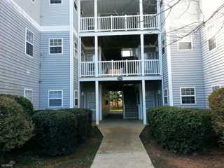 1410 Collegiate Cir Raleigh Nc 27606 Room For Rent For