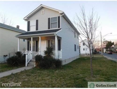 123 Center St - Photo 2 of 12