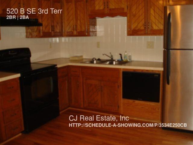 520 SE 3rd Terrace #520SE3rdTE - Photo 3 of 7