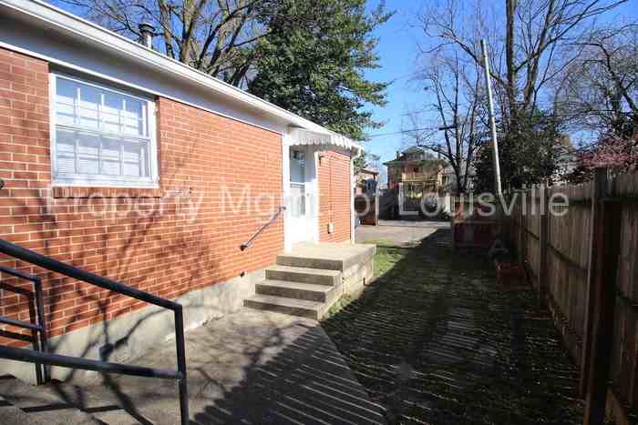 2022 Bonnycastle Ave #2 - Photo 3 of 10