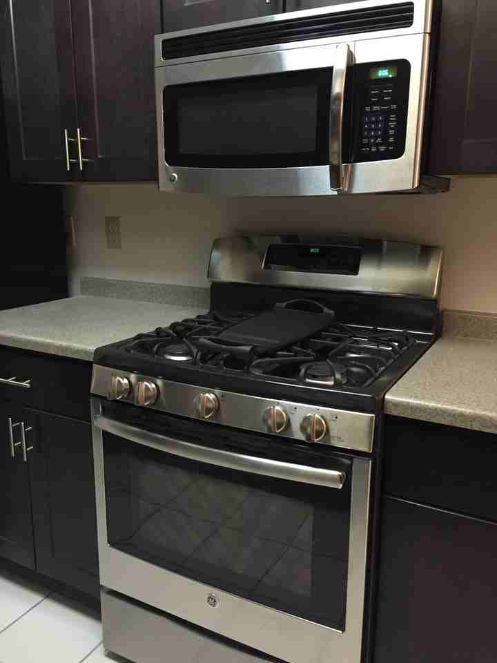 The Brittany House - Photo 2 of 9