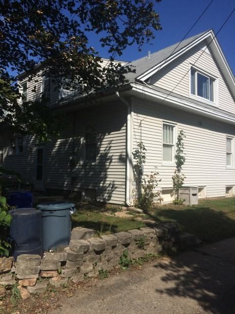 318 Sherman St - Photo 3 of 3