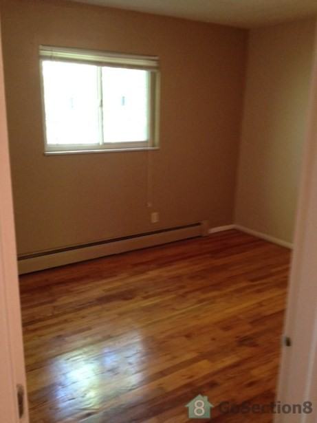 5866-5898 Shadymist Ln #4 - Photo 3 of 4