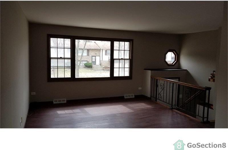 1625 216th Pl - Photo 2 of 12