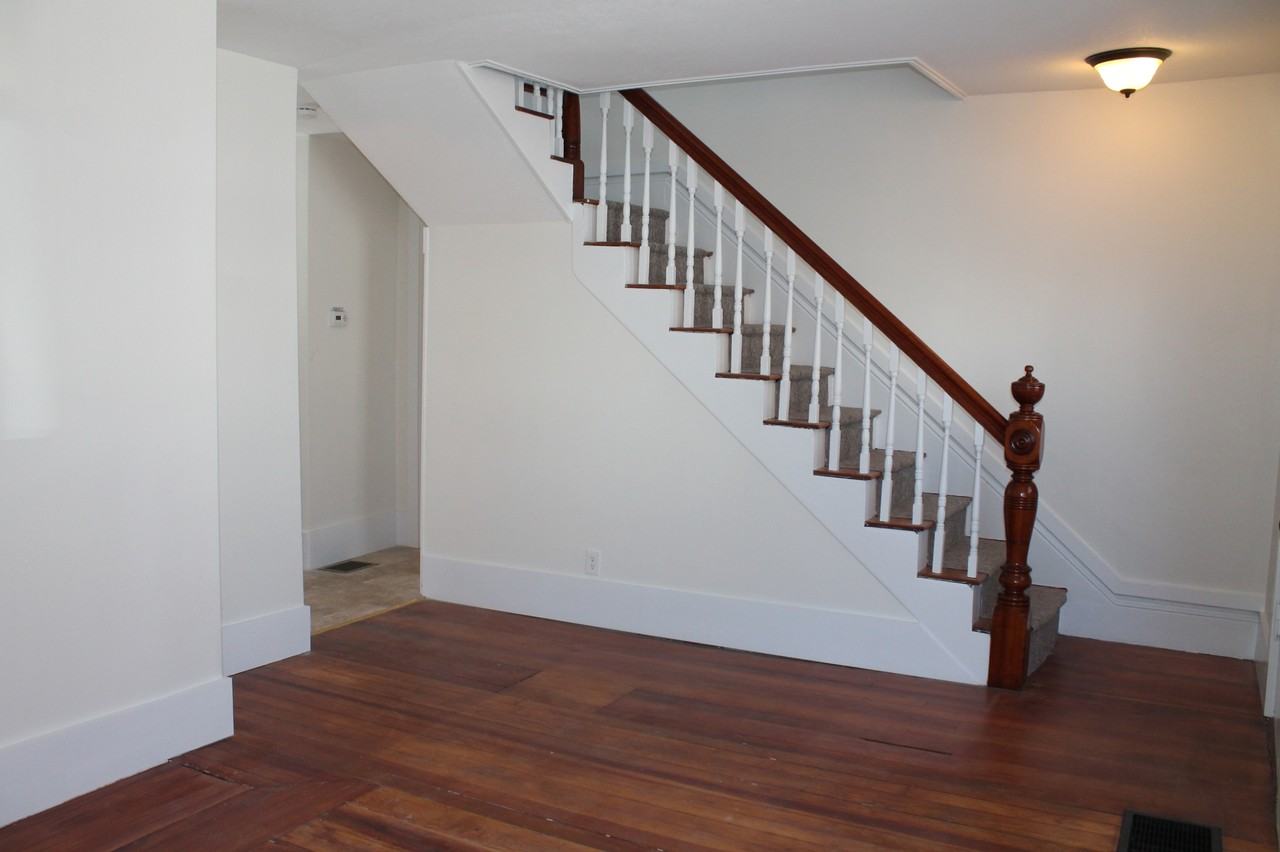 3 Curve St - Photo 3 of 11