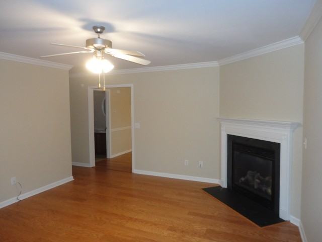 521 Brummell Ln - Photo 3 of 12