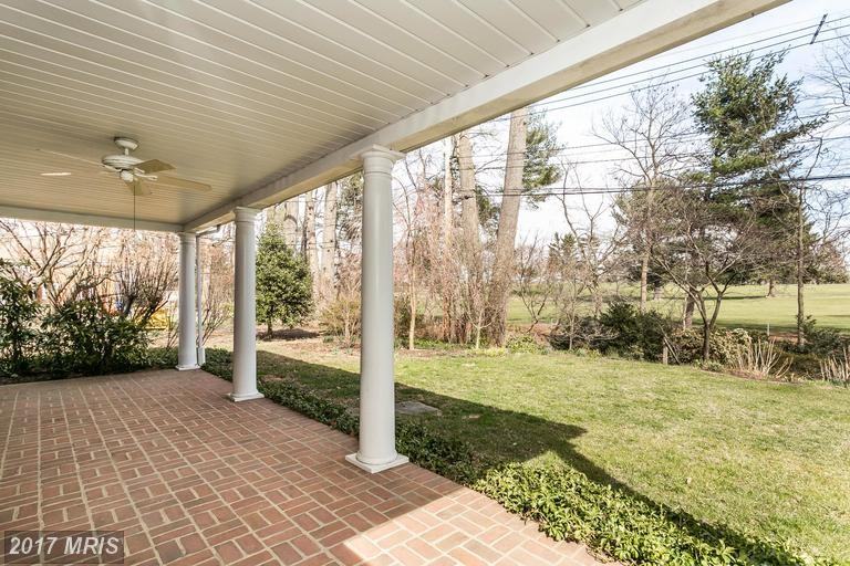 6009 Hunt Club Ln - Photo 2 of 28