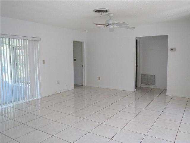 5281 SW 1st St - Photo 3 of 8