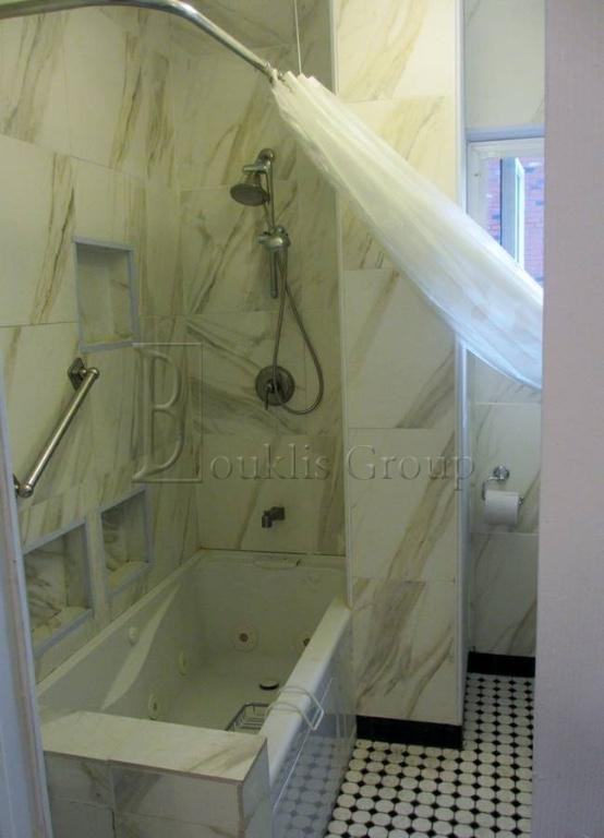 23-85-23-3 38th St 3 - Photo 3 of 4