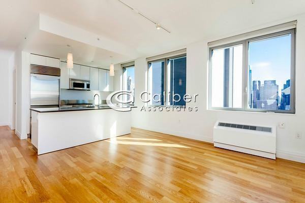 W 54th St #22D