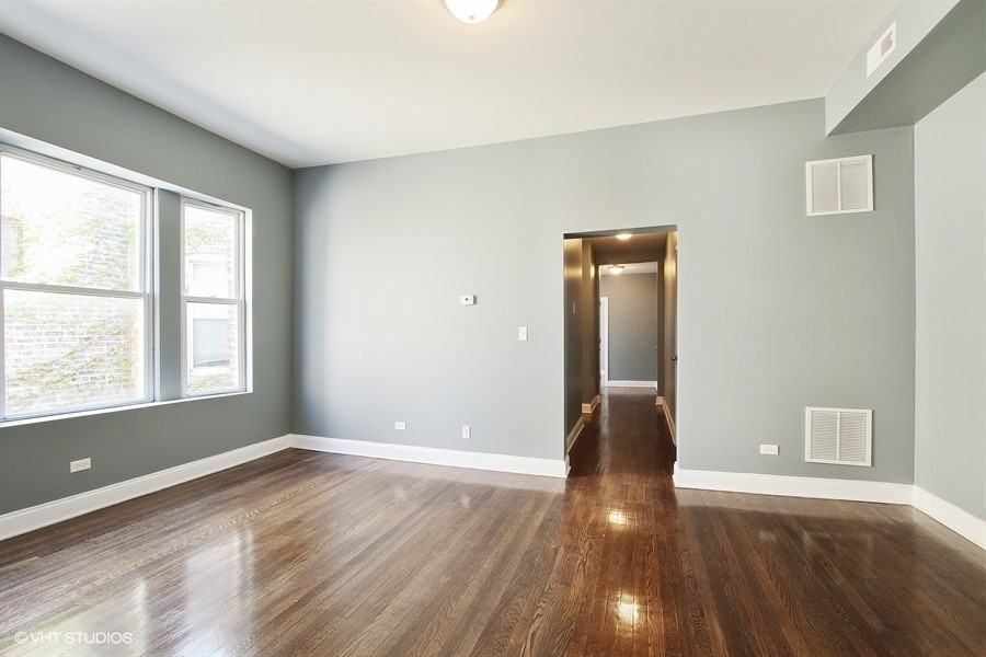 6940 South King Drive #2S - Photo 5 of 10