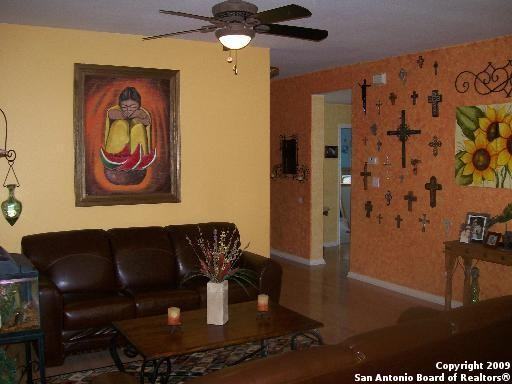 1238 Knights Cross Dr - Photo 3 of 16