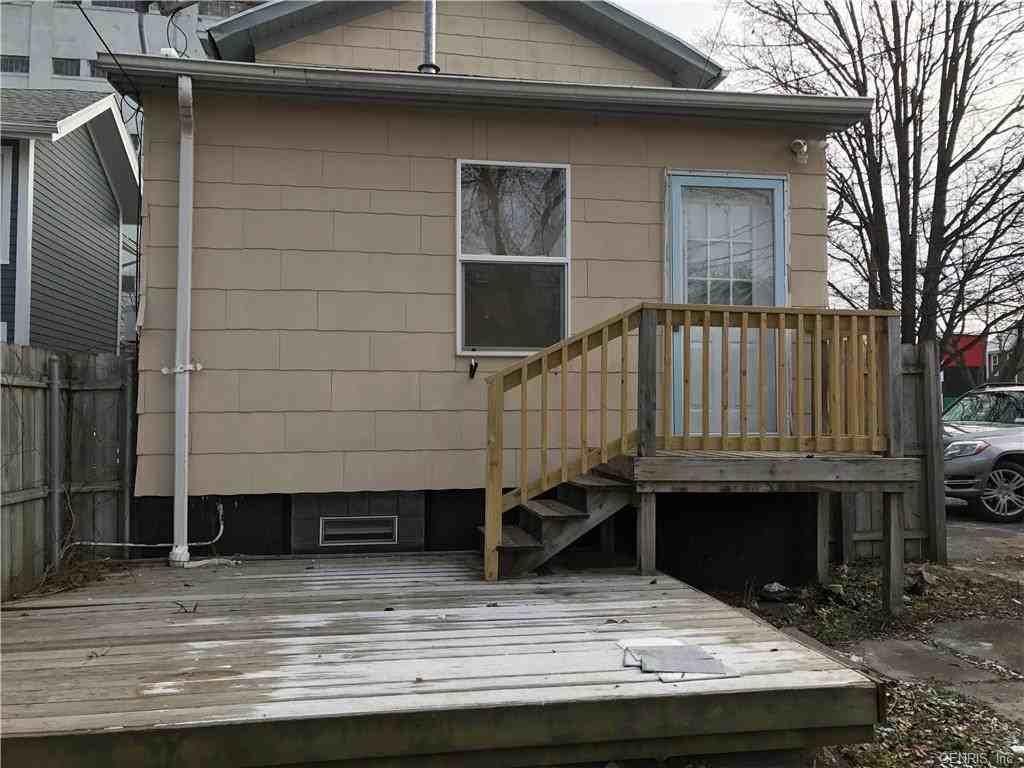 43 King St - Photo 2 of 17