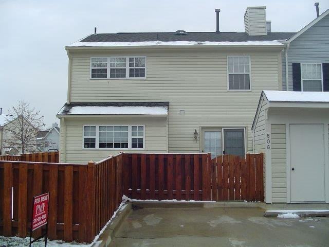 800-812 Waterford Dr - Photo 3 of 4