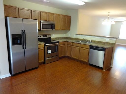 10 Twelve Oaks Rd - Photo 3 of 9