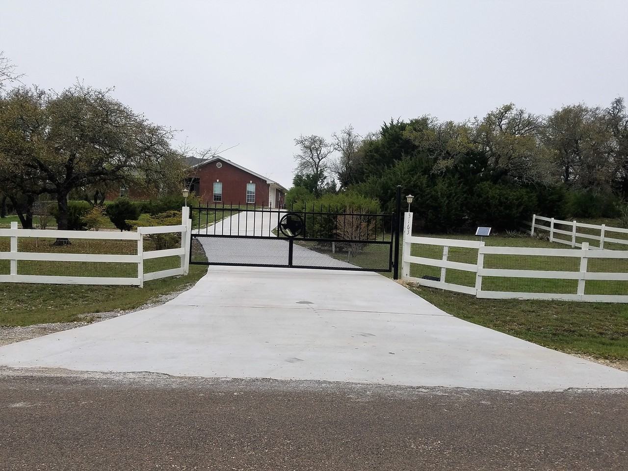 3163 Lomas Rodando Calzada Rd - Photo 2 of 25