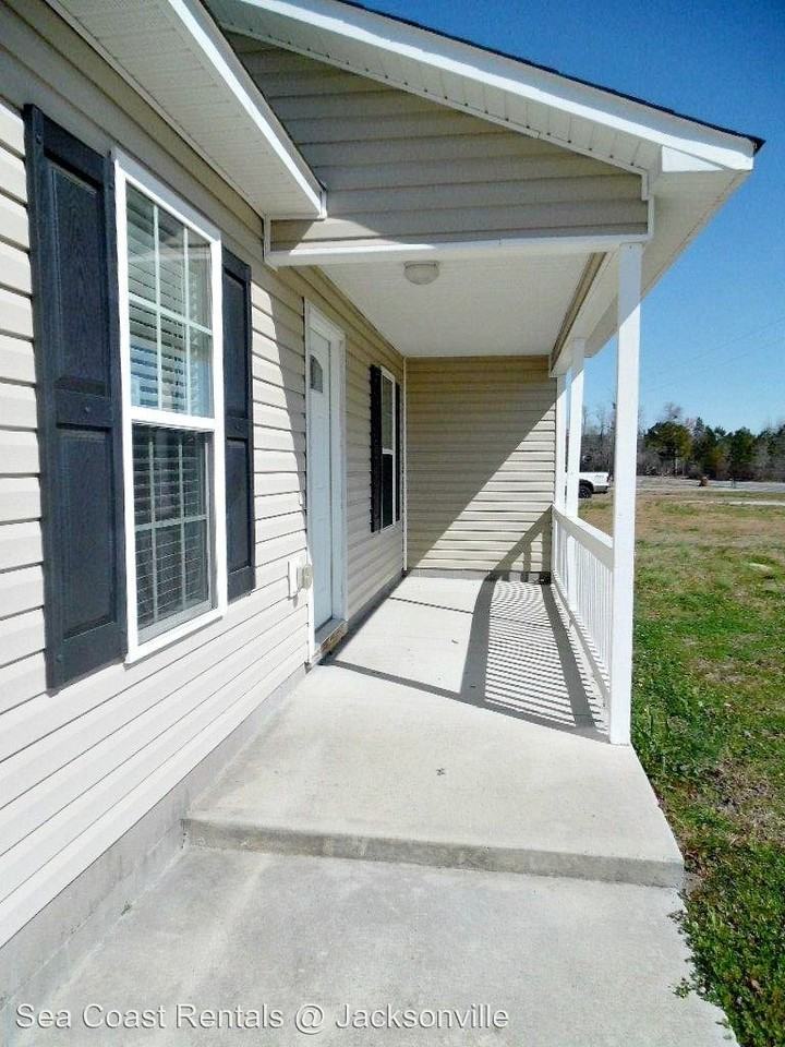 365 9 Mile Rd - Photo 2 of 26