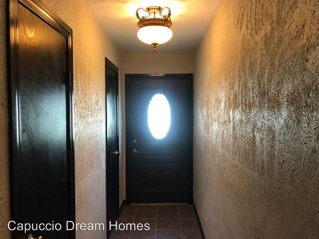 6105 SE Bishop Rd - Photo 2 of 19