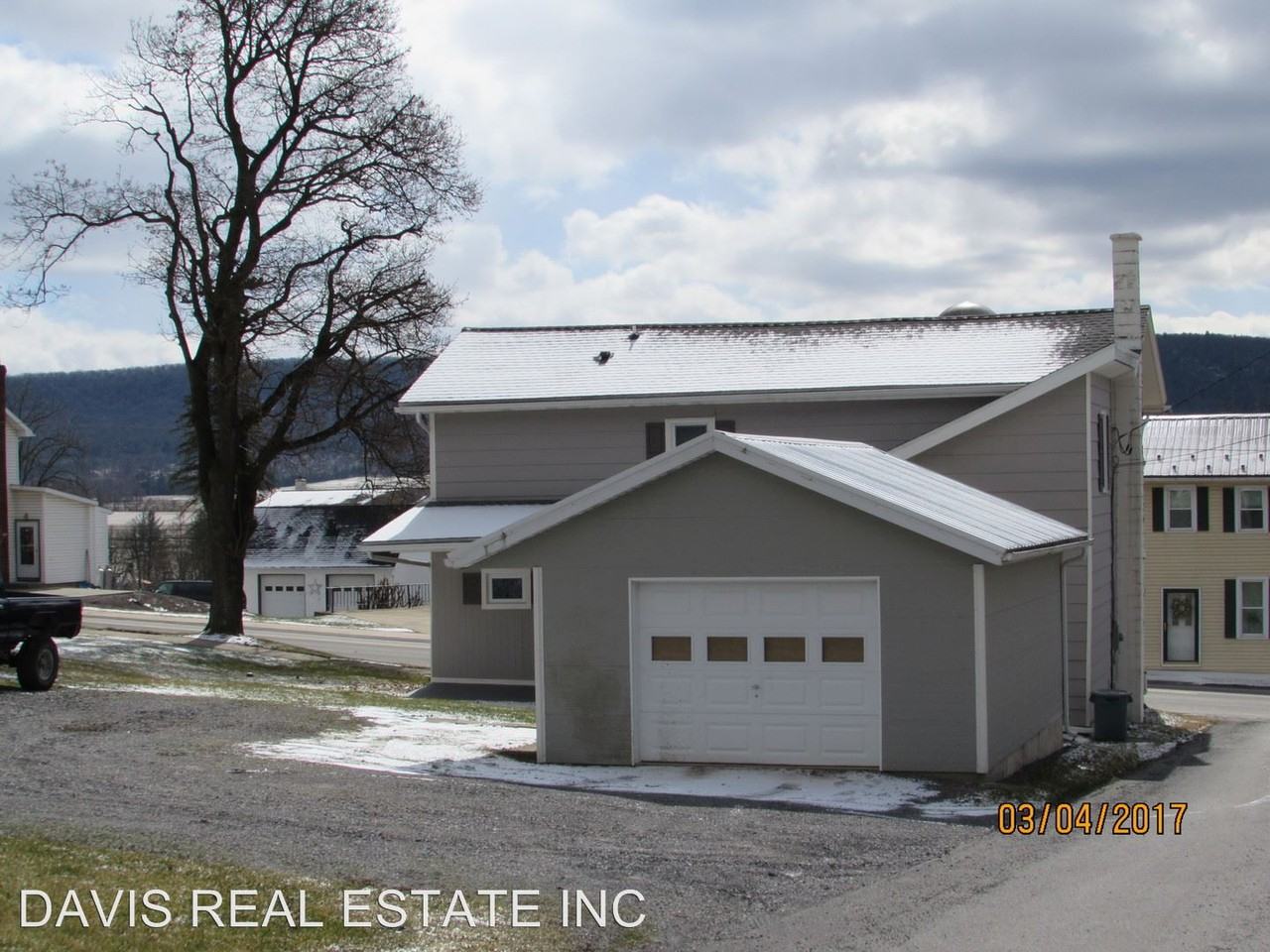 405-145 E Main St - Photo 3 of 20