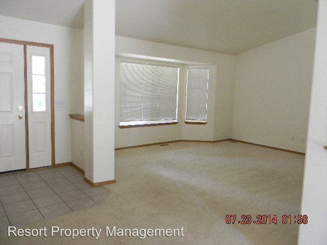 3715 N Bitteroot Dr - Photo 2 of 26